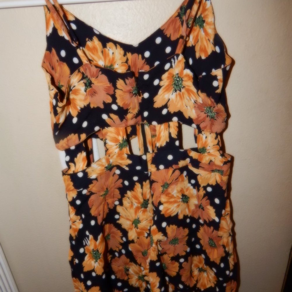 FLORAL ROMPER - Picture 4 of 5